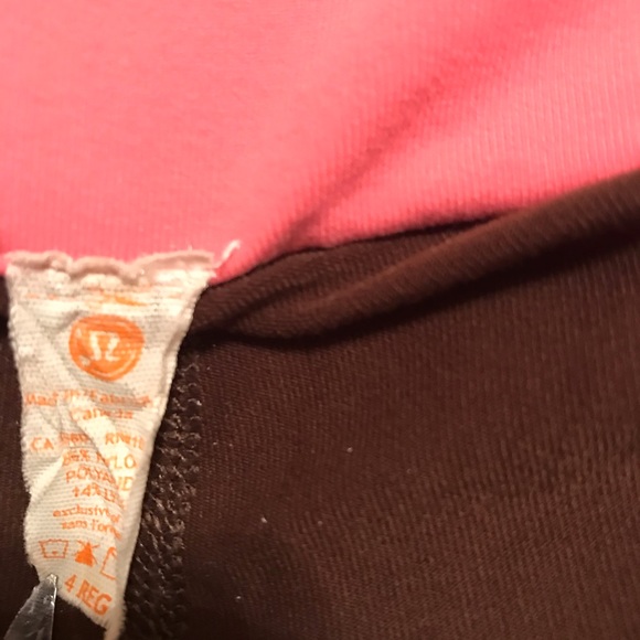 Lululemon reversible capris - Picture 4 of 5